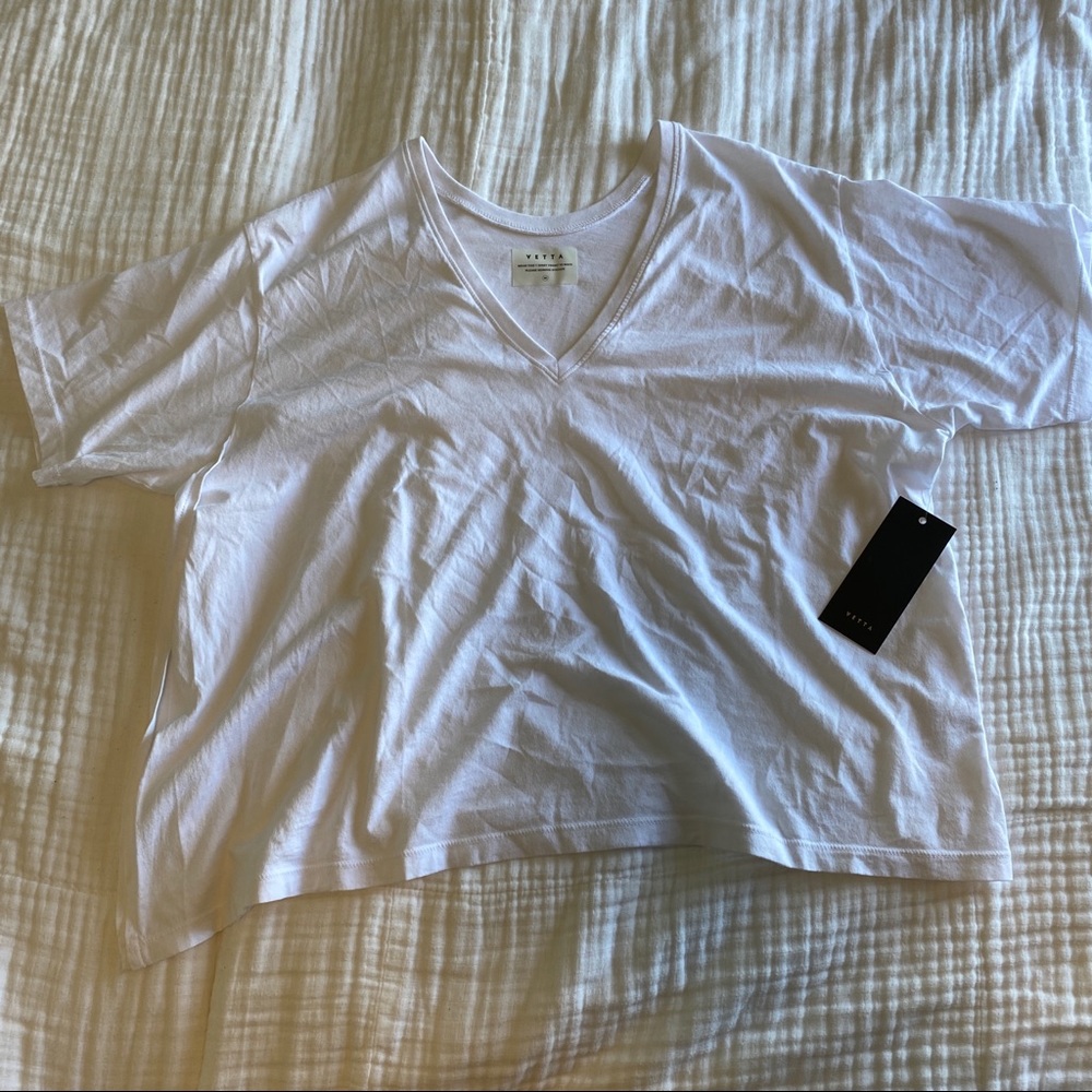 Vetta v-neck convertible tee white medium
